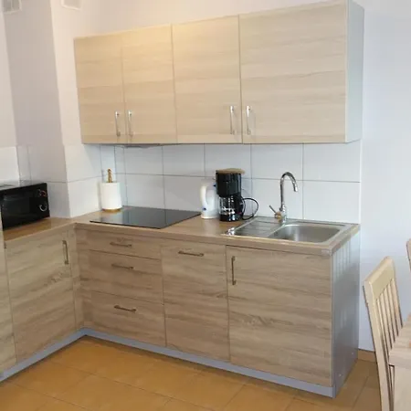 Apartamenty Bursztynowe Z Miejscem Parkingowym Apartman *